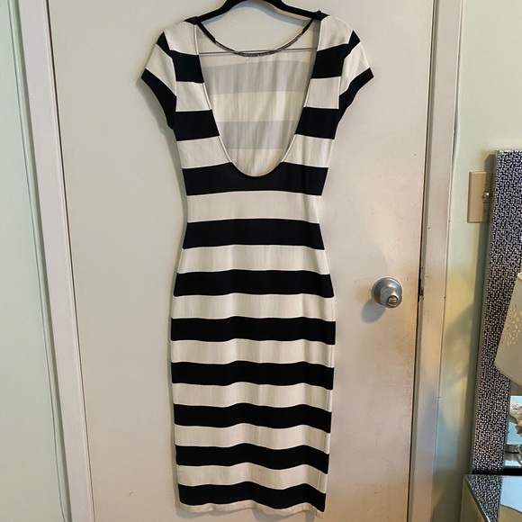Zara black/white short sleeve dress, size M - Picture 4 of 5